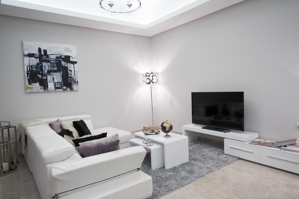 Al Manzil Residence Манама Стая снимка